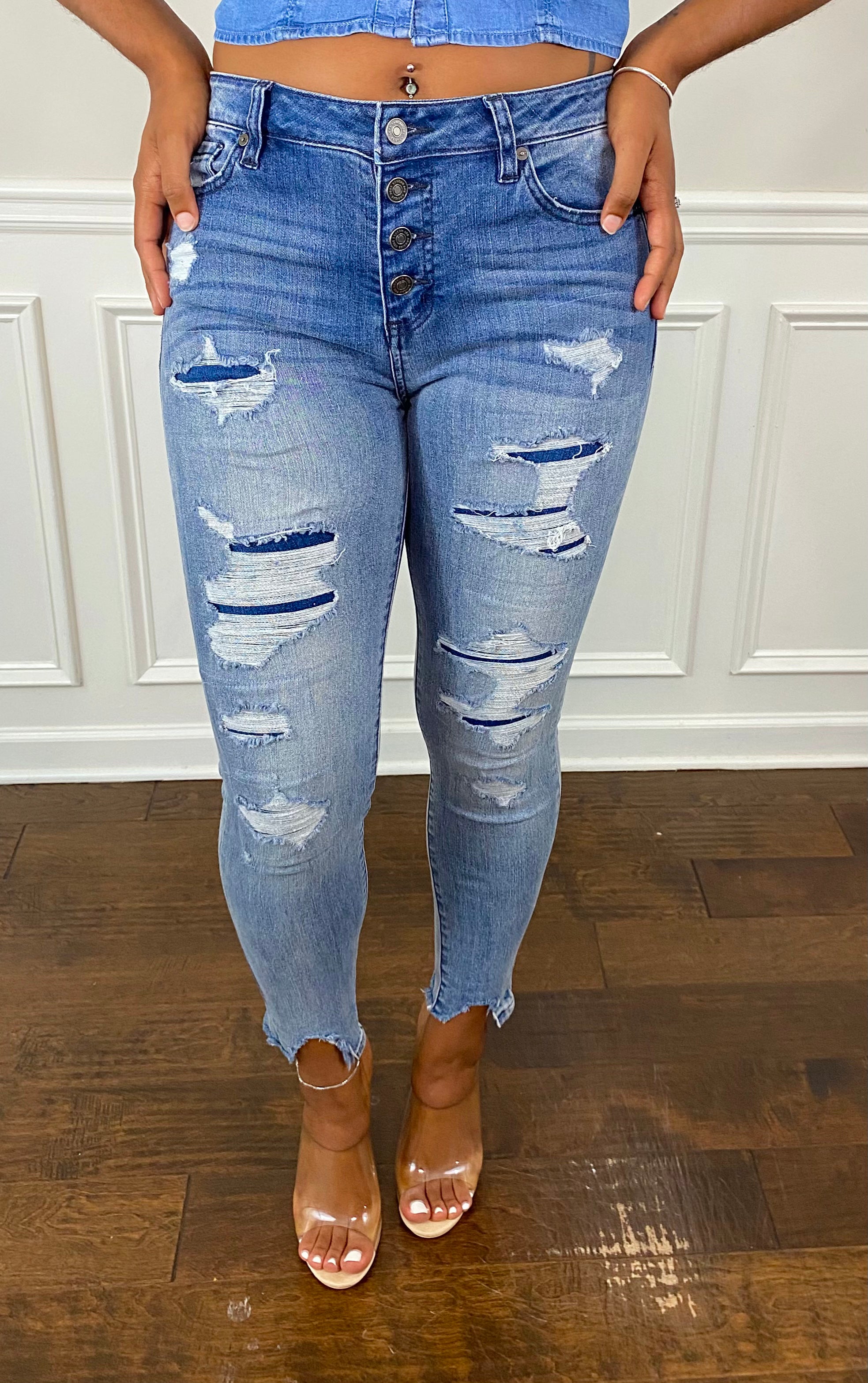 Aria Distressed Skinny Jeans